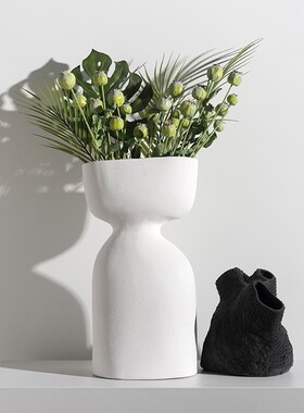 极速装饰推荐白色EVA摆件w北欧简约几何桌面创意家居酒店样板房客