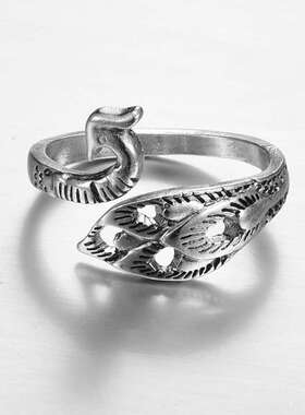 极速Ladies personality tempexrament peacock ring opening adj
