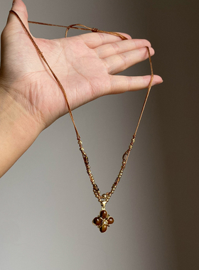 新中式棕色虎眼石四叶花项链女款