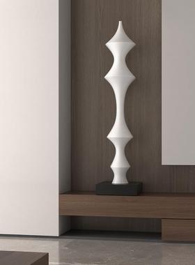 由居高级感落地艺术摆件螺纹诧寂风雕塑意式展示架玄关立柱装饰品
