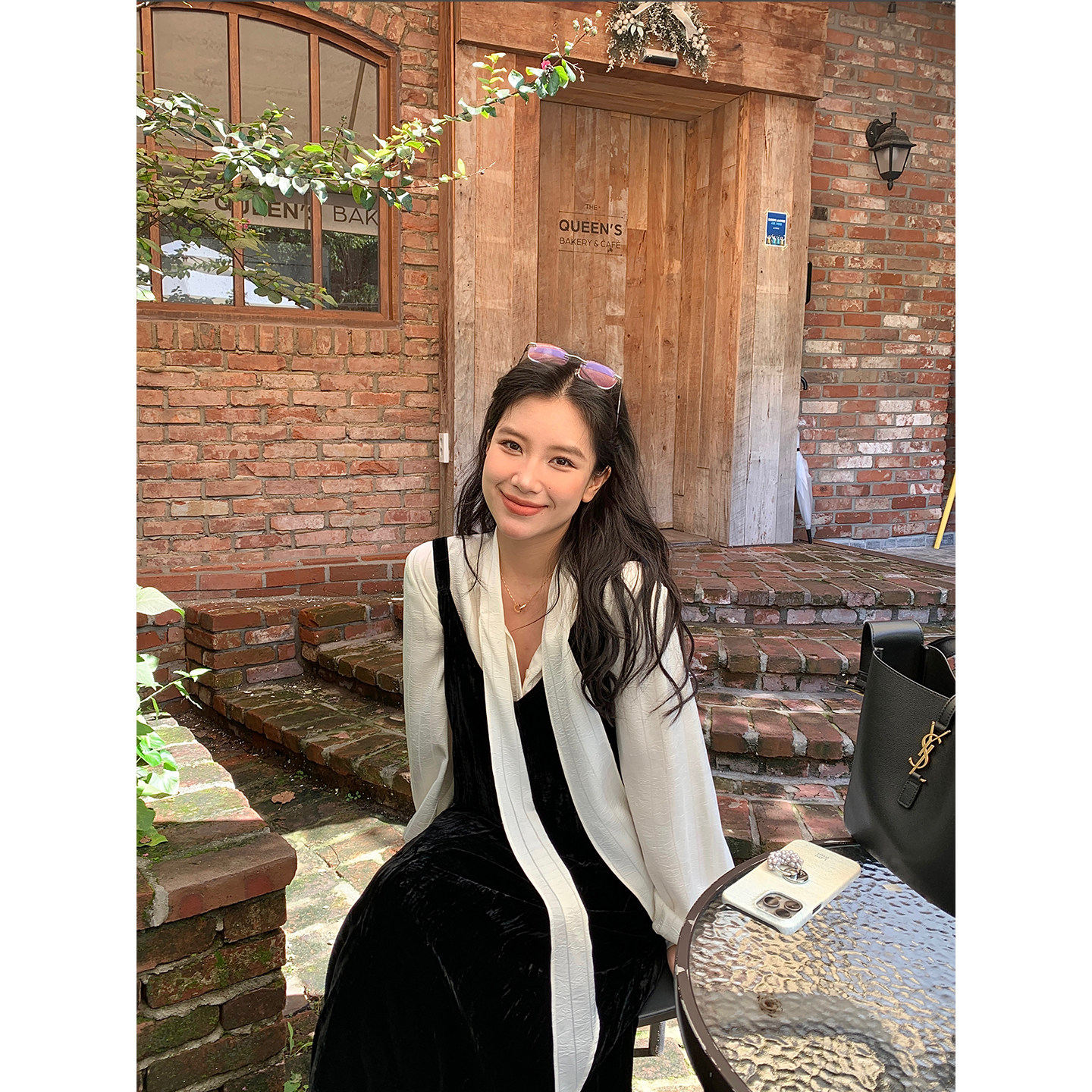 DaqianwithU 白色百搭飘带竖条纹长袖衬衫女秋冬休闲显瘦衬衣外套