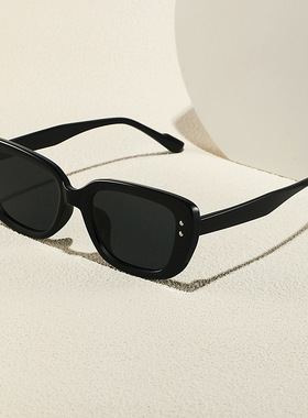 欧洲站新款复古矩形时尚百搭墨镜男女韩版网红同款户外街拍防晒墨