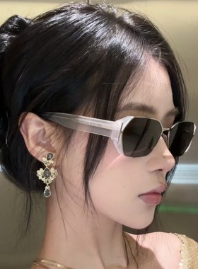 日本品质板材框尼龙片老钱风墨镜女款高级感方框适合方圆脸小冰块