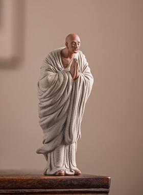 禅意紫砂小和尚摆件中式家居客厅玄关陶瓷人物小沙弥桌面装饰摆设