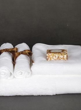 摆件用品浴巾样板房纯白