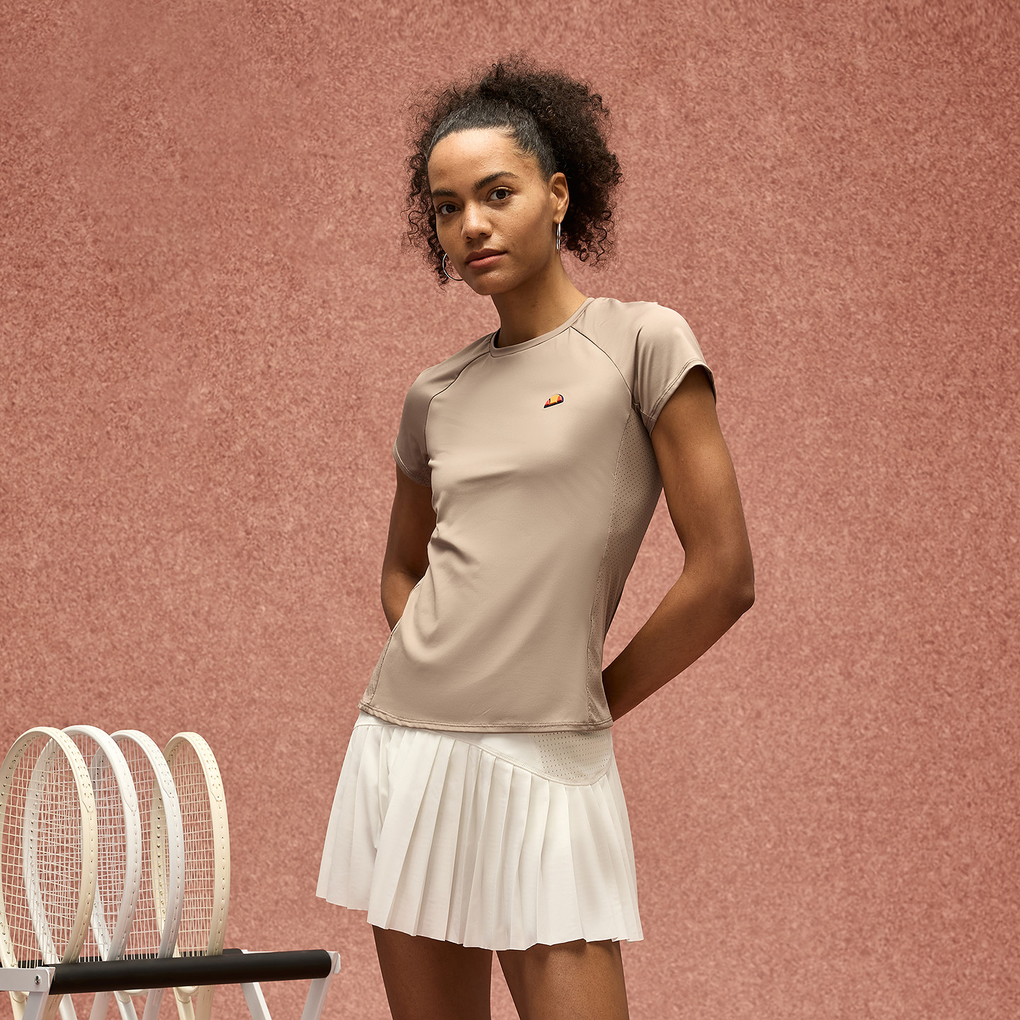 ellesse小贝壳25秋季新品带打底裤弹力透气半裙女防晒网球短裙,淘宝优惠券,粉丝福利购,淘宝优惠卷