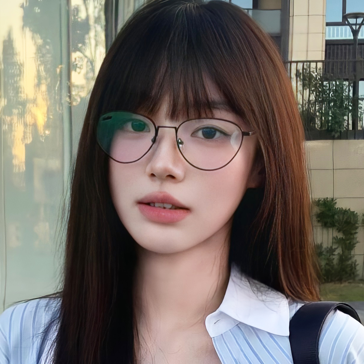 超轻纯钛猫眼眼镜女近视可配有度数高级感素颜黑框多边形眼睛镜架