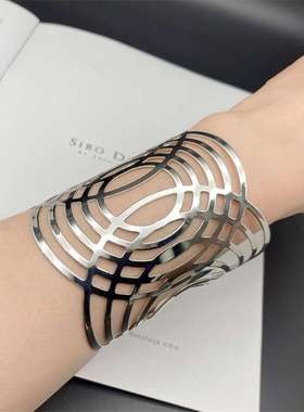 欧美夸张金属镂空手镯女个性几何开口手饰外贸饰品大手镯