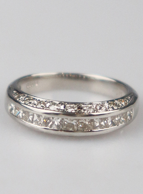 「9.5新」日本进口商品群镶钻石戒指PT10052号