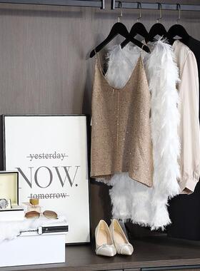 样板间衣服包包摆件女士衣帽间组合套装现代简约家居展厅衣柜软装