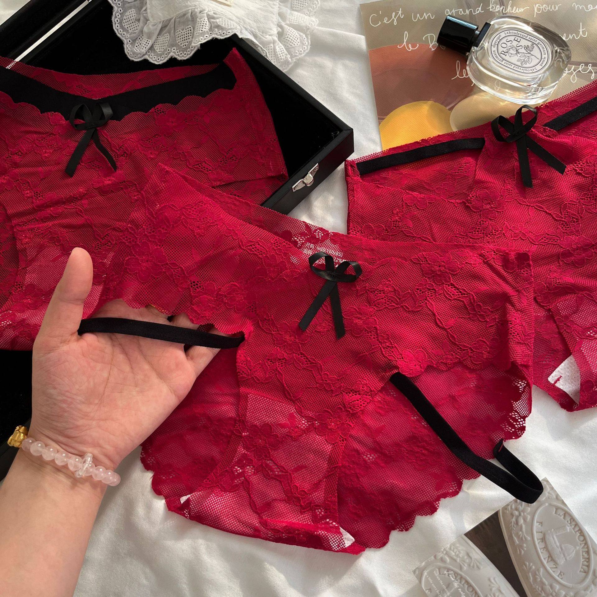 蕾丝新款性感镂空红色蕾丝高叉内裤女士2025纯欲本命年女款三角裤,淘宝优惠券,粉丝福利购,淘宝优惠卷