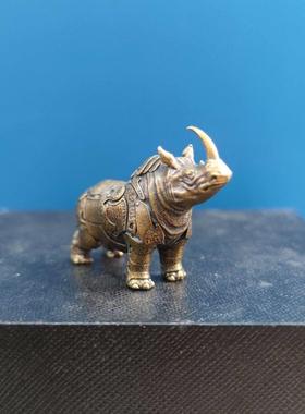 采购产品黄铜青铜犀牛青铜古董装饰品铜工艺品桌面汽车动物装饰品