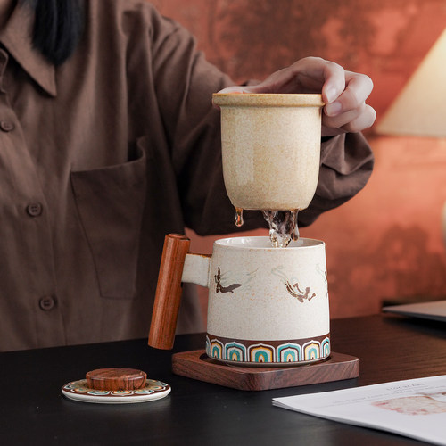 敦煌文创陶瓷马克杯木把带盖办公室过滤水杯茶水分离杯子礼品定制 - 图0
