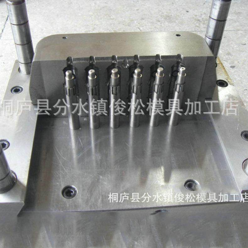 大量供应 垃圾桶注塑模具 塑料模具定制 质量保证,淘宝优惠券,粉丝福利购,淘宝优惠卷