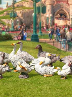 仿真小鸭子摆件户外玻璃钢家禽雕塑园林景观花园庭院公园水池装饰