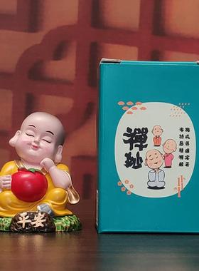 励志小沙弥和尚摆件办公室装饰品送男女朋友同学学生可爱生日礼物