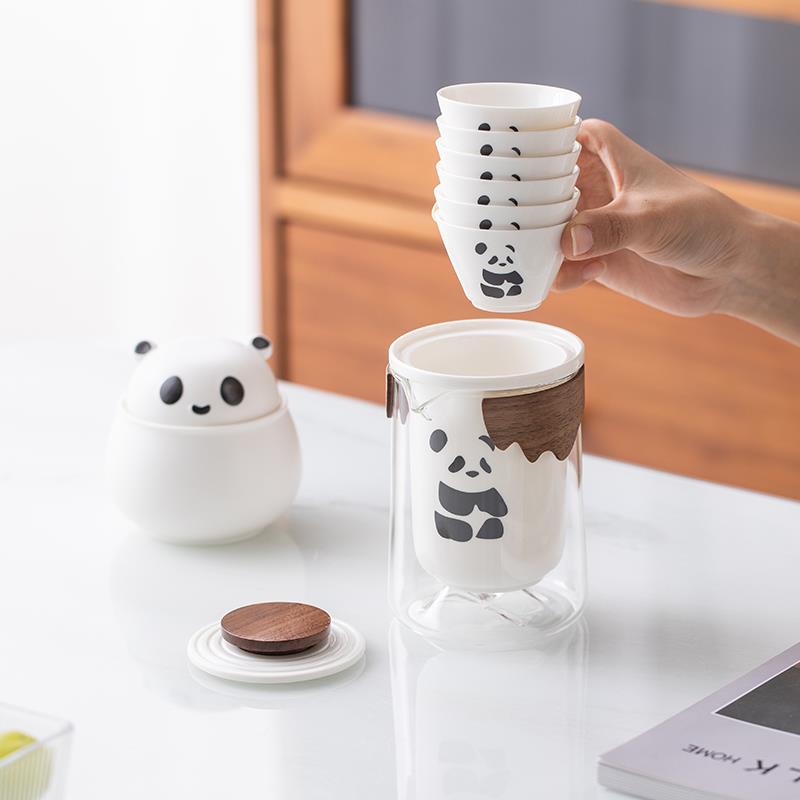 Travel tea set, portable panda quick cup, outdoor carry-on bag, one-person teapot, travel kung fu tea cup