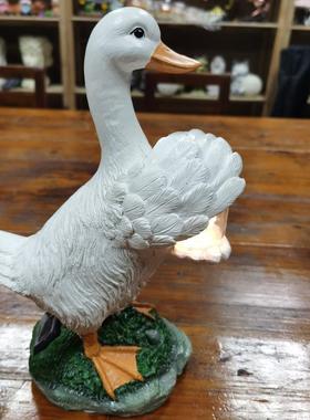 户外太阳能发光鸭子摆件阳台花园储物架商场太极鸭家居装饰品摆设