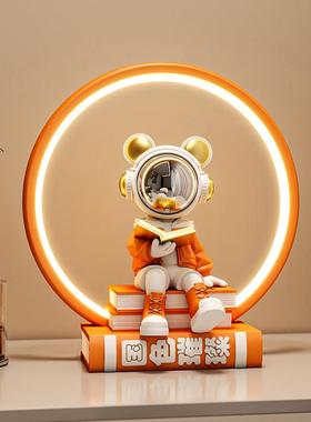 宇航员太空人坐姿桌面摆件轻奢风家居高级感装饰品小夜灯乔迁礼品