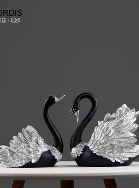 北欧现代简约麋鹿小摆件客厅电视柜酒柜书柜装饰品工艺礼品黑白鹿