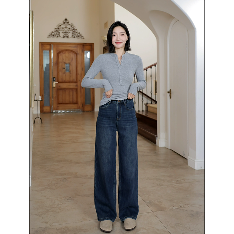 郭九九呢棉质复古水洗直筒加绒牛仔裤女冬季修身显瘦绒感T恤内搭,淘宝优惠券,粉丝福利购,淘宝优惠卷