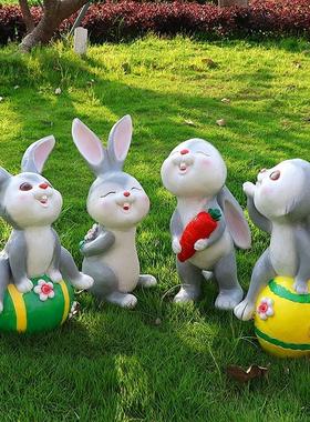 户外卡通可爱兔子摆件动物雕塑玻璃钢草坪花园公园景区景观装饰