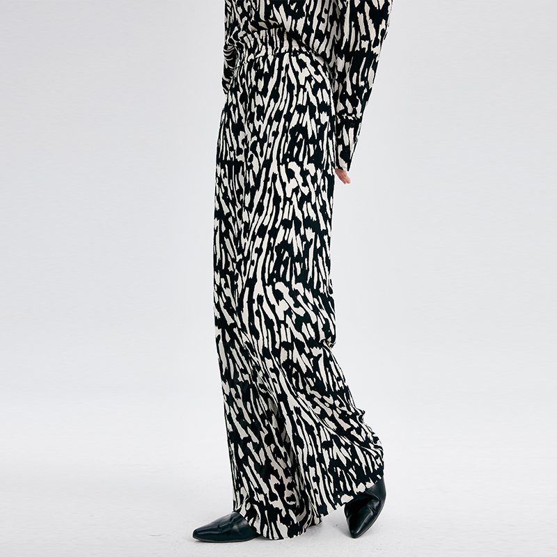 CHENSHII官方秋季新品宽松休闲真丝斑马纹印花直筒裤子女凉感亲肤 - 图1