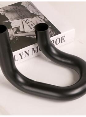 现代简约创意铁烛台模型房餐厅台面入口咖啡桌烛台装饰工艺品