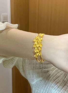 新中式杏叶花朵女手镯小众设计轻奢高级感镀18k金色精致百搭手镯