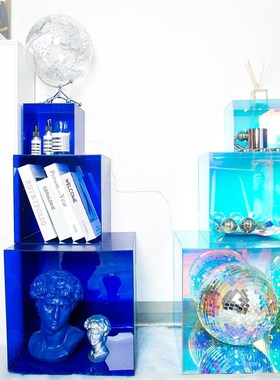 速发亚克力吊顶装饰店铺陈卡布布置橱窗打列摆件装饰节日点展活动