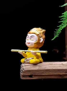 精品齐天大圣孙悟空摆件鱼缸造景小猴子可养茶宠陶瓷平安车载摆件