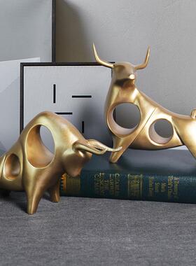 北欧创意牛摆件牛年客厅电视柜酒柜黑金色艺术工艺品抽象动物摆设