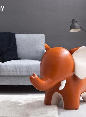 Zuny动物书档节日皮质礼品大象河马猩猩摆件文鸟纸镇家居装饰玩宠