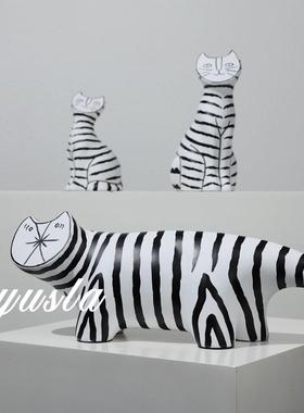 简约现代条纹黑白小猫客厅电视柜卡通儿童房间样板间摆件软装饰品