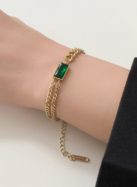 Retro high-quality titanium steel 18K gold emerald necklace