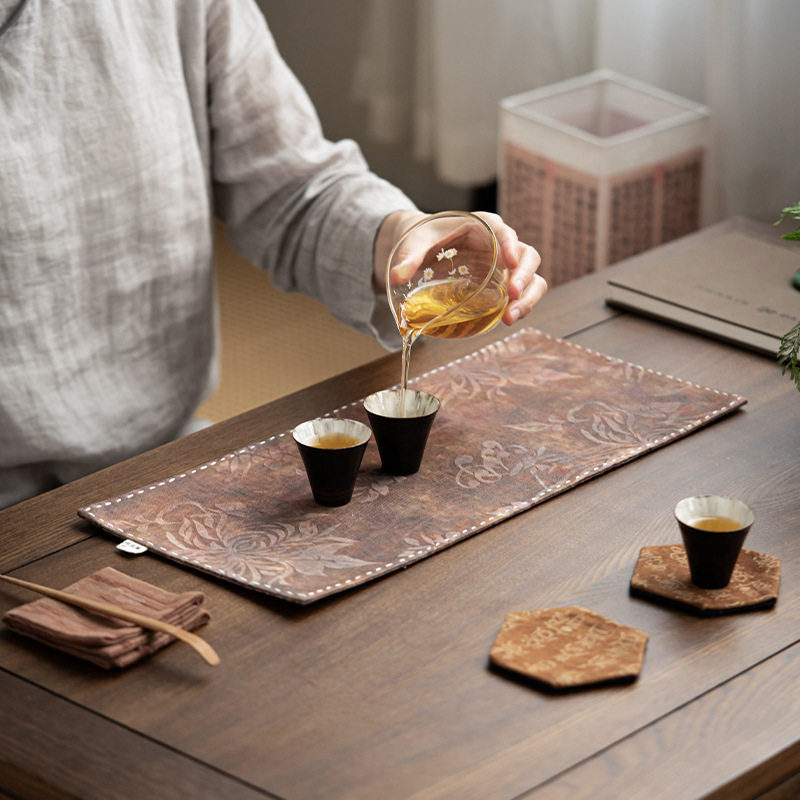 Chinese style retro hand-stitched dry tea mat with insulation