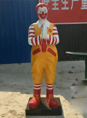 石膏定做迎宾小丑雕塑杂技表演娱乐抽象人物雕像玻璃纤维订摆件