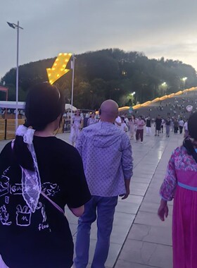 新款发光摆摊创意箭头发箍旅游爬山搞怪箭头头箍标记定位夜间头饰