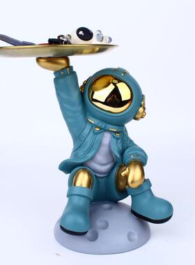 北欧创意宇航员客厅酒柜摆件客厅电视柜沙发旁玄关收纳家居装饰品