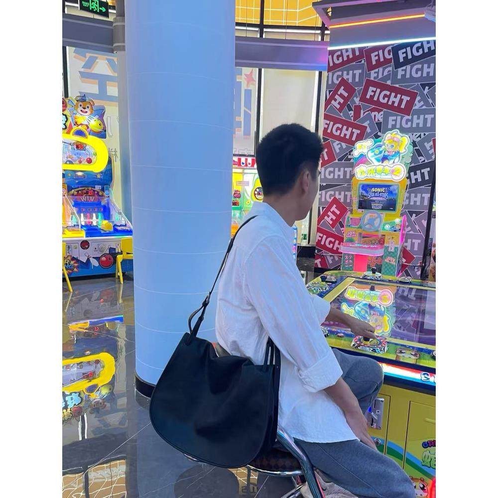 植鞣羊皮信使马鞍包女2025新款斜挎单肩松弛感大容量通勤HOBO包,淘宝优惠券,粉丝福利购,淘宝优惠卷