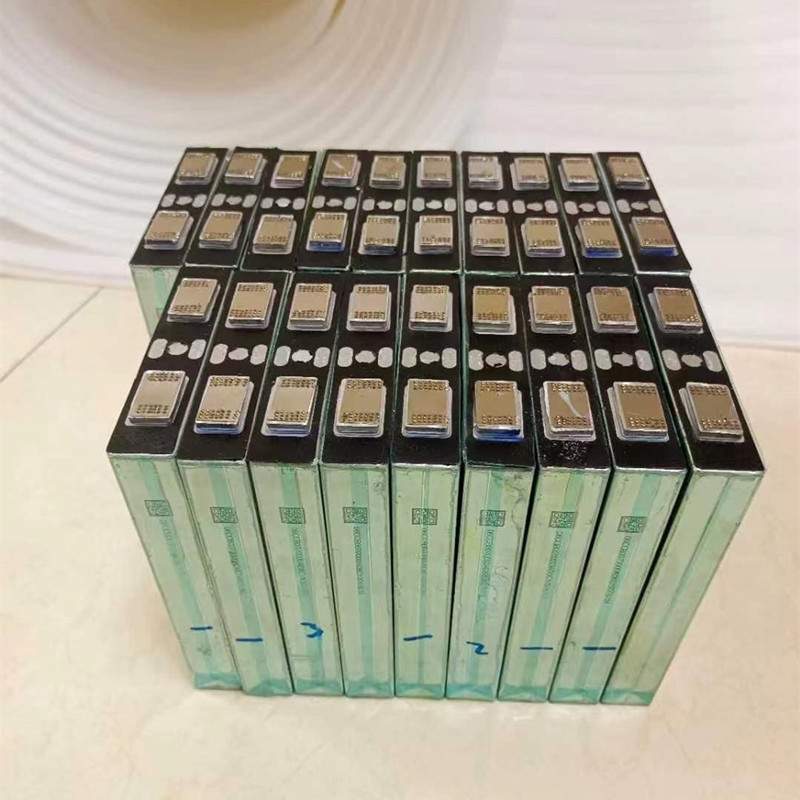 国轩大单体铝壳磷酸铁锂电池30Ah50Ah电芯太阳能储能路灯电池25安 - 图2