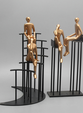 现代轻奢创意铁艺人物摆件客厅室内酒柜装饰品家居桌面工艺品摆设