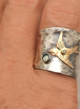 好货-Simple retro gem two-color bird ring retro ring hand je