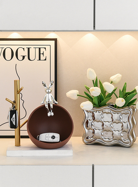 轻奢玄关餐边柜兔子钥匙收纳摆件进门入户客厅装饰乔迁新家居礼品