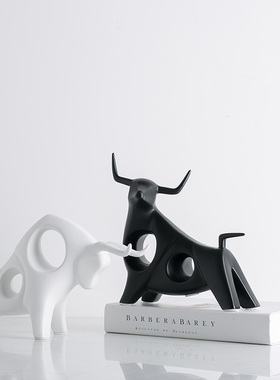 北欧家居装饰品摆件办公室电视柜创意过牛年陶瓷简约现代客厅礼物