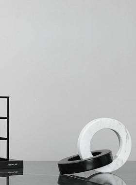 北欧现代简约轻奢电视柜大理石黑白圆茶几摆件办公室客厅装饰品