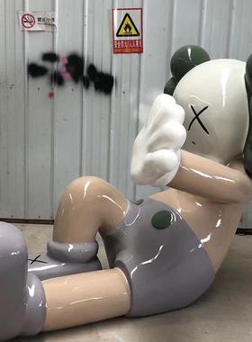 KWAS大型卡通玻璃钢雕塑商场美陈网红公仔户外商业广场人物大摆件