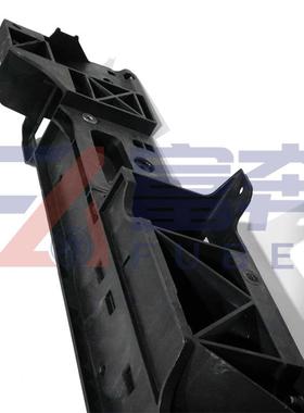 YL00605780适用标致50084008雪铁龙C5天逸水箱上横梁前横梁