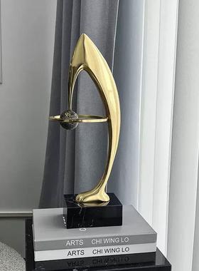 抽象现代小型艺术品土星光环金属摆件酒店家居客厅办公室装饰品