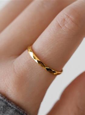 认准抖音-/动曲钛钢时尚戒指菱形不掉色女款百搭情侣个性